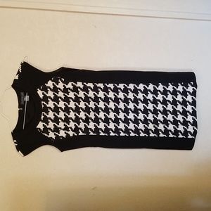 Jessica Howard sleeveless black and off white size 8 dress